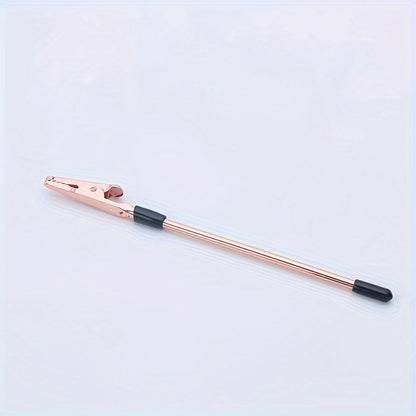 Bracelet tool suitable for use with long nails
